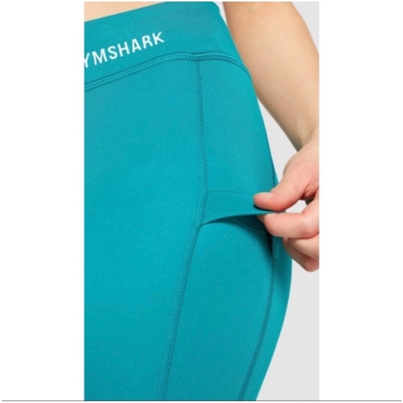 Gymshark Illumination Leggings in Charged Emerald NWT 👟 - Picture 4 of 8